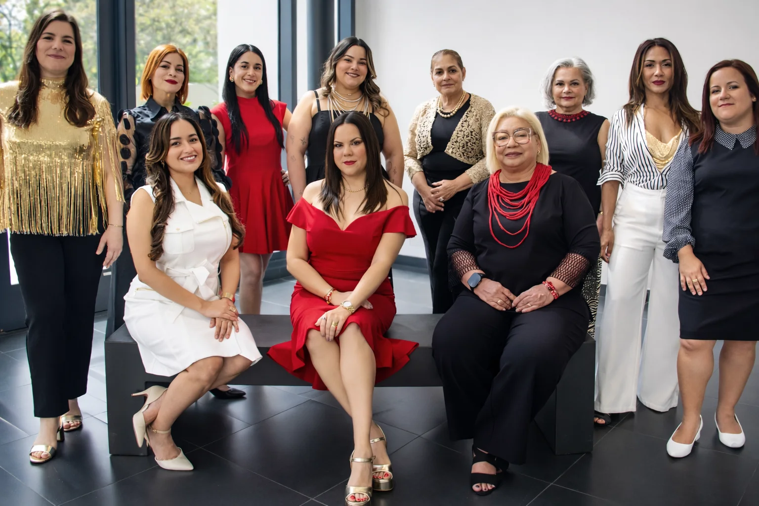 FOTO JUNTA 2025-26 EDITADA